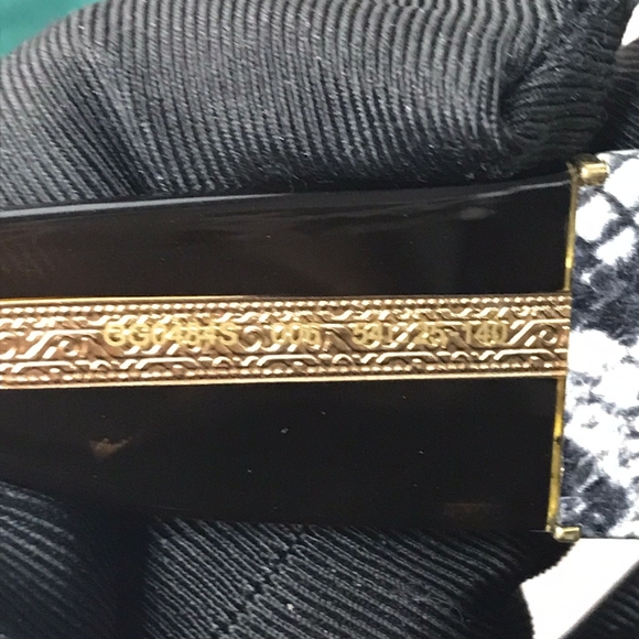 💯 Original Gucci 0484 Havana Pink Snake Fantasy Leather Fashion Oversized Sungl - Picture 14 of 15